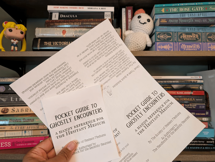 Pocket Guide to Ghostly Encounters (Free PDF) - Belinda Kroll