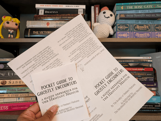 Pocket Guide to Ghostly Encounters (Free PDF) - Belinda Kroll